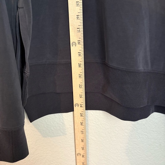 Lululemon Softstreme Turtleneck Pullover in Black - Picture 12 of 16